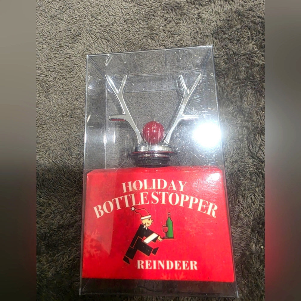 Holiday Bottle Stopper Reindeer New In Box